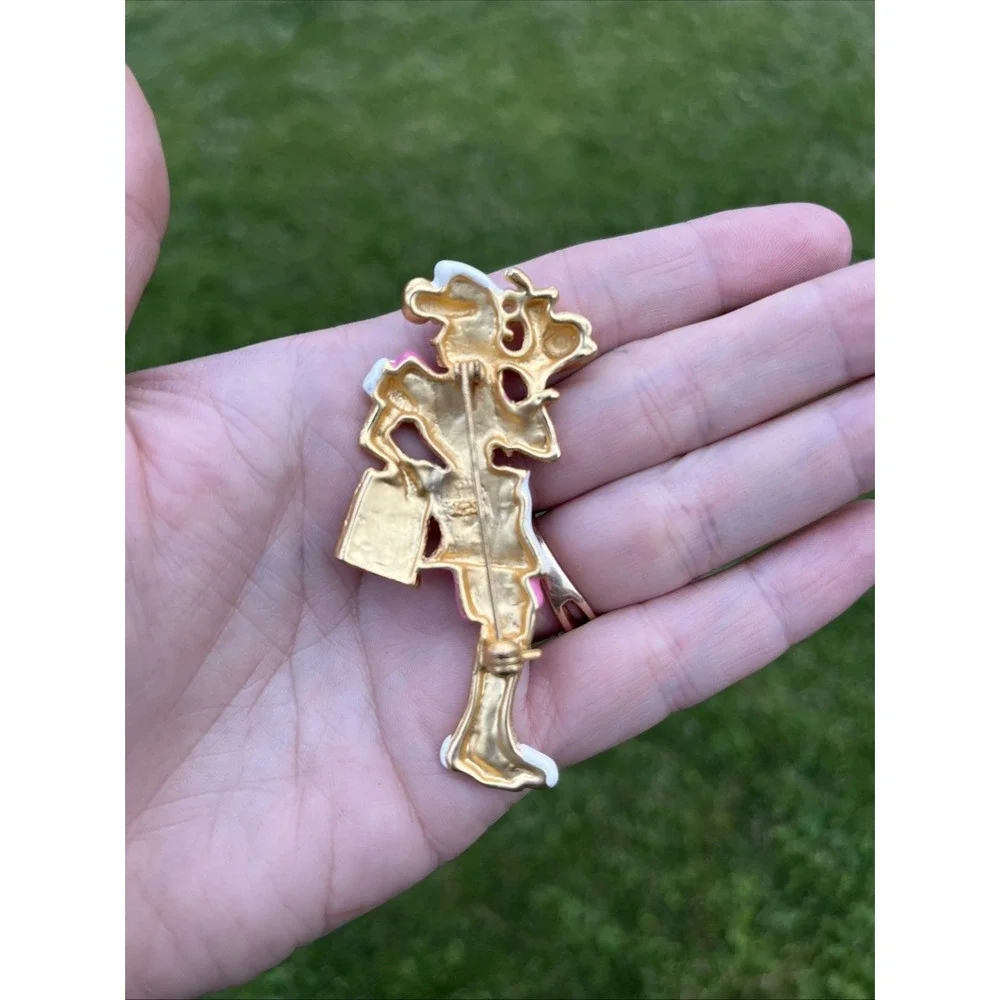 Waitress Pin Brooch Gold-Tone‎ w/ Pink & White Signed LS Vintage 3
